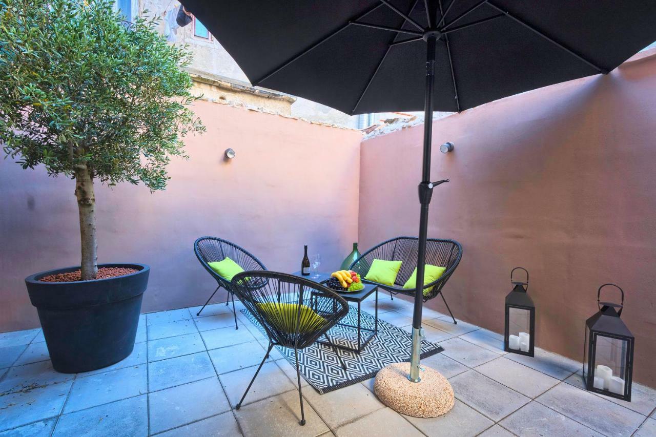 Hedone Luxury Apartment With Free Parking بولا المظهر الخارجي الصورة
