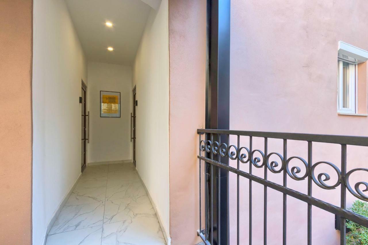 Hedone Luxury Apartment With Free Parking بولا المظهر الخارجي الصورة